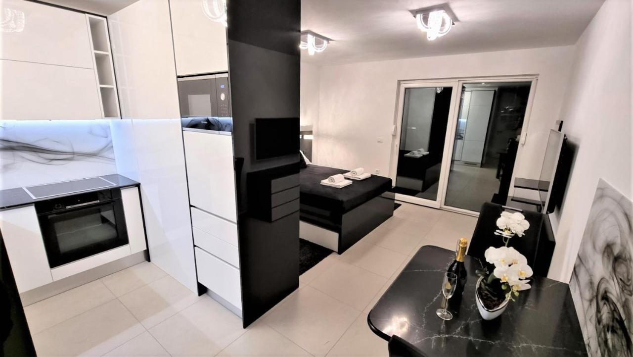 Bartol Luxury Apartments Krk Croatia, With Own Hot Tub - Whirlpool Крк Экстерьер фото